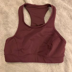 Lululemon sports bra